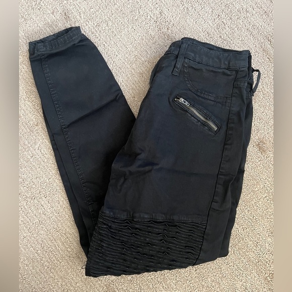 Mossimo Supply Co. Denim - Mossimo Supply co - black high waisted Jeggings size 6/28